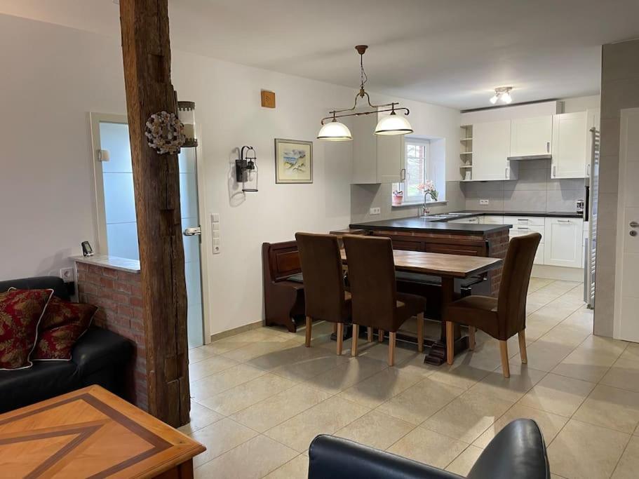 Charmante Ferienwohnung In Idyllischer Lage يفير المظهر الخارجي الصورة